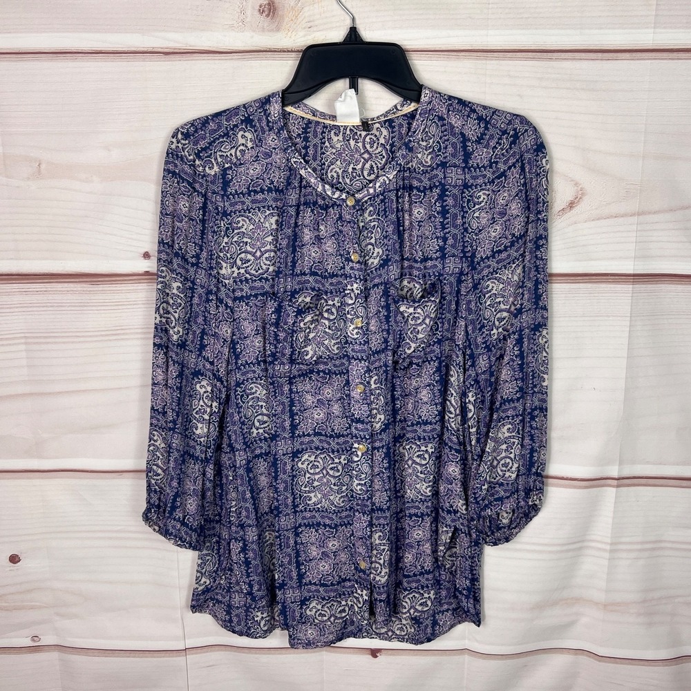 Akemi + Kin Top Womens‎ S Purple Blue Paisley Print Blouse Button Up 3/4 Sleeve